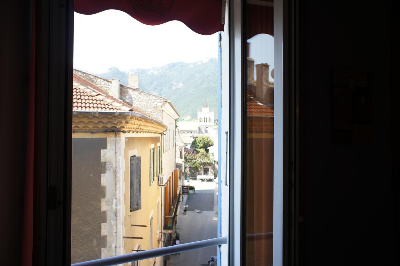 Hotel Des Alpes Die Eksteriør billede